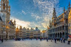 grand place square